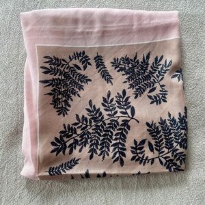 Eric Bompard Pink Botanical Print Lightweight Cashmere Shawl
